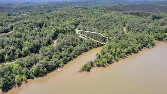 486 E Settings Blvd NW, Morganton, NC 28655