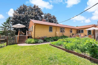 895 Front Ave, Saint Paul, MN 55103