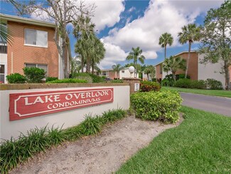 4580 Overlook Dr NE Unit 293, Saint Petersburg, FL 33703