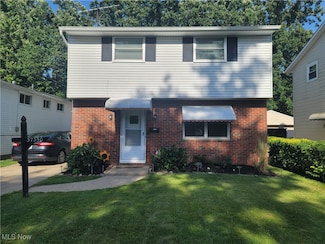 37350 Green Dr, Eastlake, OH 44095