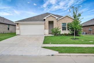 9441 Firedog Dr, Fort Worth, TX 76131