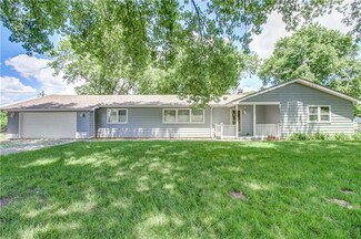 109 Chicago Ave, Sibley, MO 64088