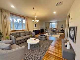 77 Louise Rd Unit 77, Newton, MA 02467