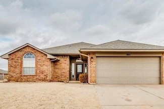 801 Shadowlake Rd, Norman, OK 73071