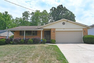 2893 Kingman Dr, Cincinnati, OH 45251