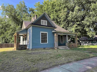 1239 W 8th St, North Little Rock, AR 72114
