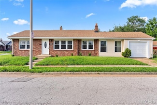 1827 Switzer Ave, Saint Louis, MO 63147