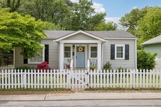 1304 Jones St, Old Hickory, TN 37138