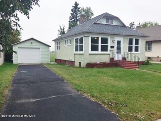 517 3rd St SW, Wadena, MN 56482