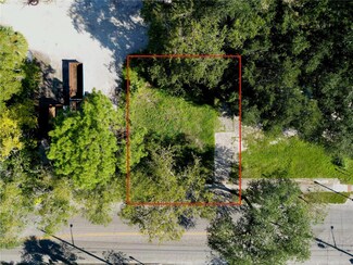 1520 NE 8th Ave, Gainesville, FL 32641