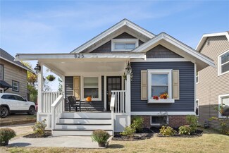 825 18th St SE, Cedar Rapids, IA 52403