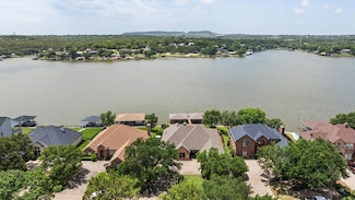 2318 River Rd, Granbury, TX 76048