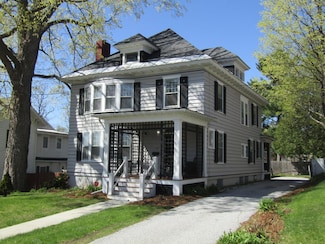 63 Bank St, Saint Albans, VT 05478
