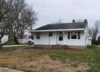 307 Church St, Chester, IL 62233