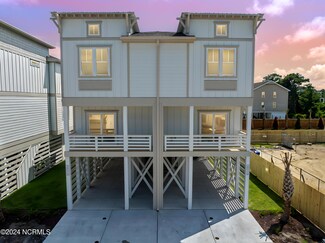 205 Spartanburg Ave Unit 1, Carolina Beach, NC 28428