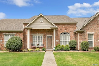 48 Jackson Way, Decatur, AL 35603