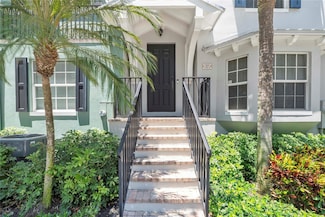 305 E Mallory Cir, Delray Beach, FL 33483