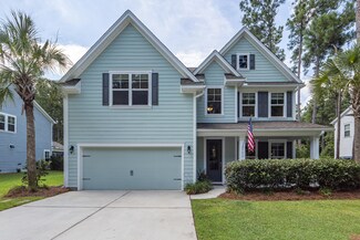 111 Beam St, Huger, SC 29450