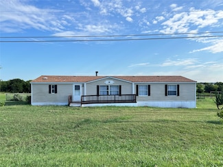 196 Hilltop Trail, Rhome, TX 76078