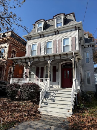 27 Balding Ave Unit 1, Poughkeepsie, NY 12601