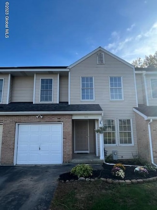 11C Tupelo Dr, Clifton Park, NY 12065
