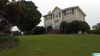 3067 Weatherford Dr, Trussville, AL 35173