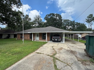 26806 Pen Dr, Walker, LA 70785
