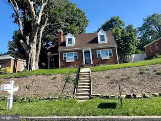 2808 Hillside St, Harrisburg, PA 17109
