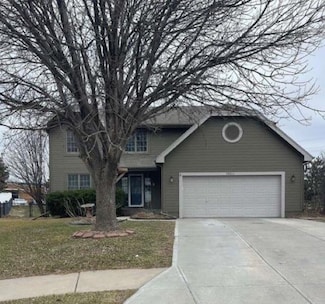 10011 S 100th Cir, La Vista, NE 68128