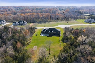 3007 Forest Ridge Dr NE, Swisher, IA 52338