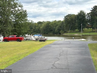 159 Alma Rd, Louisa, VA 23093