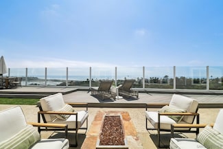 2142 Bulrush Ln, Cardiff By the Sea, CA 92007