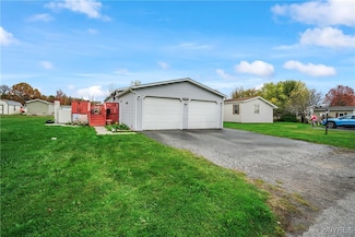 6266 Bayview Station, Newfane, NY 14108