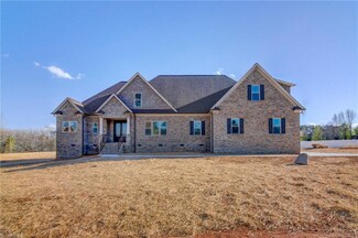 8599 San Marino Ct, Oak Ridge, NC 27310