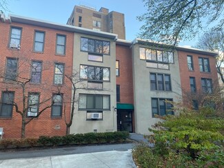 10 Juniper St Unit 46, Brookline, MA 02445