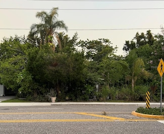 600 38th Ave N, Saint Petersburg, FL 33704