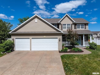 5817 Woodland Ave, Davenport, IA 52807