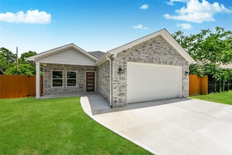 226 Glencairn Ct, Houston, TX 77336