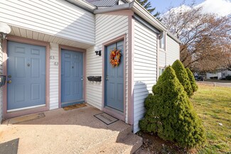 64 Candlewood Dr Unit 64, South Windsor, CT 06074