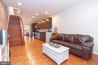 207 N Belnord Ave, Baltimore, MD 21224