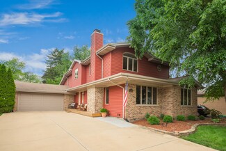 5248 Benton Ave, Downers Grove, IL 60515