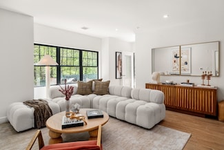 20 Audubon Way Unit 109, Canton, MA 02021