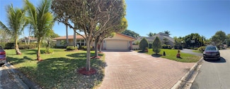 3881 NW 100th Ave, Coral Springs, FL 33065
