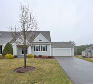 227 Villager Rd, Chester, NH 03036
