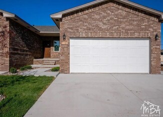 3319 Eagle St, Garden City, KS 67846