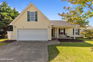122 Kendall Ct, Raeford, NC 28376