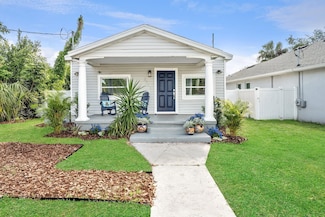 2711 N 33rd St, Tampa, FL 33605