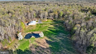 41998 Pleasant Valley Ct, Hollywood, MD 20636
