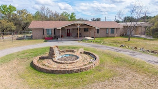 641 Fm 573 S, Mullin, TX 76864