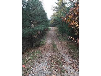 1492 Tedrick Rd, New Concord, OH 43762